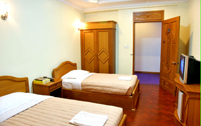 hotel-queen-R1-201x126